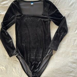 Velour square next body suit.